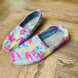 Toms Multicolor Tropical Floral Women's Flats W9